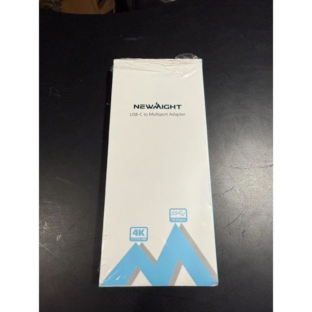 Newmight USB-C Multiport Adapter Docking Station